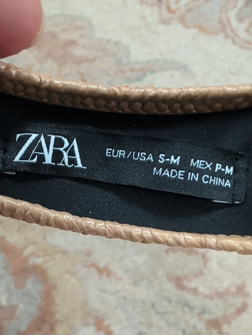 Zara Kids Woven Rattan Headband in Beige
